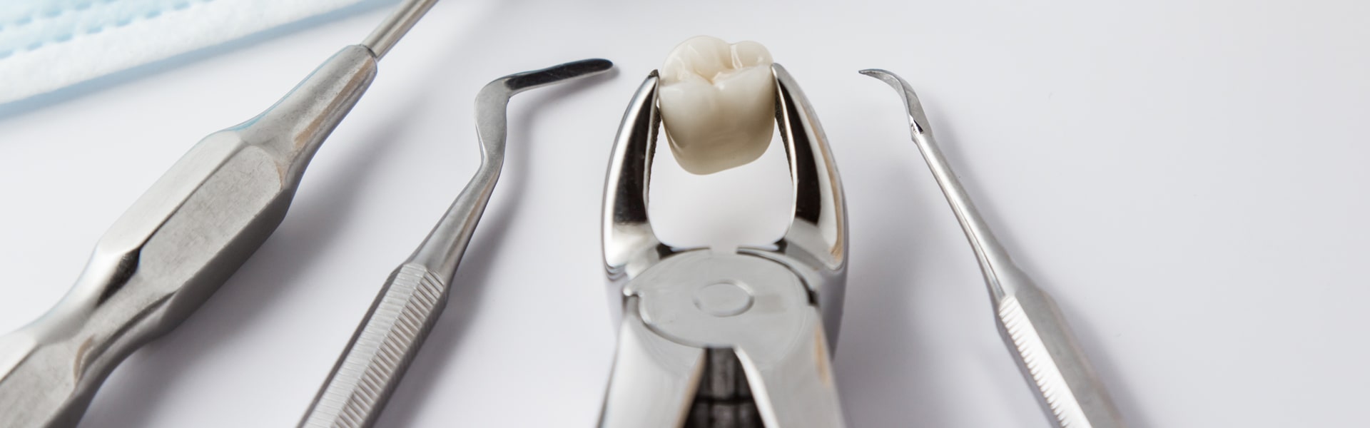 9 Ways to Make Tooth Extraction Preparation Less Stressful